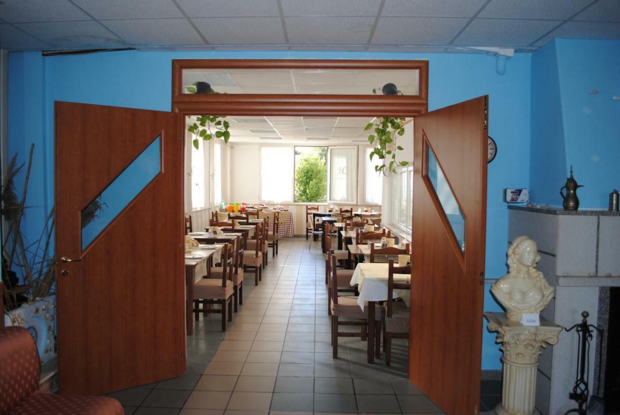 Albergo California 레시나 외부 사진